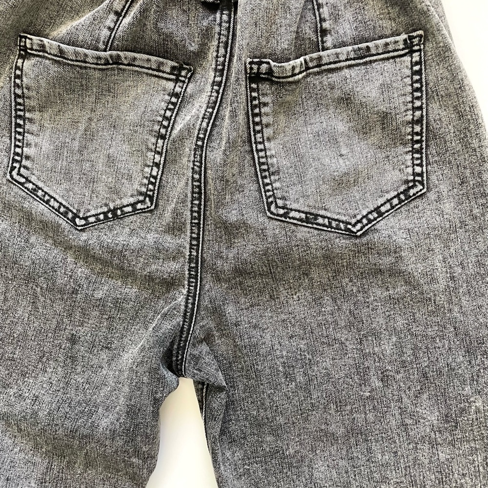 Paper bag waist jeans - Picture 6 of 11